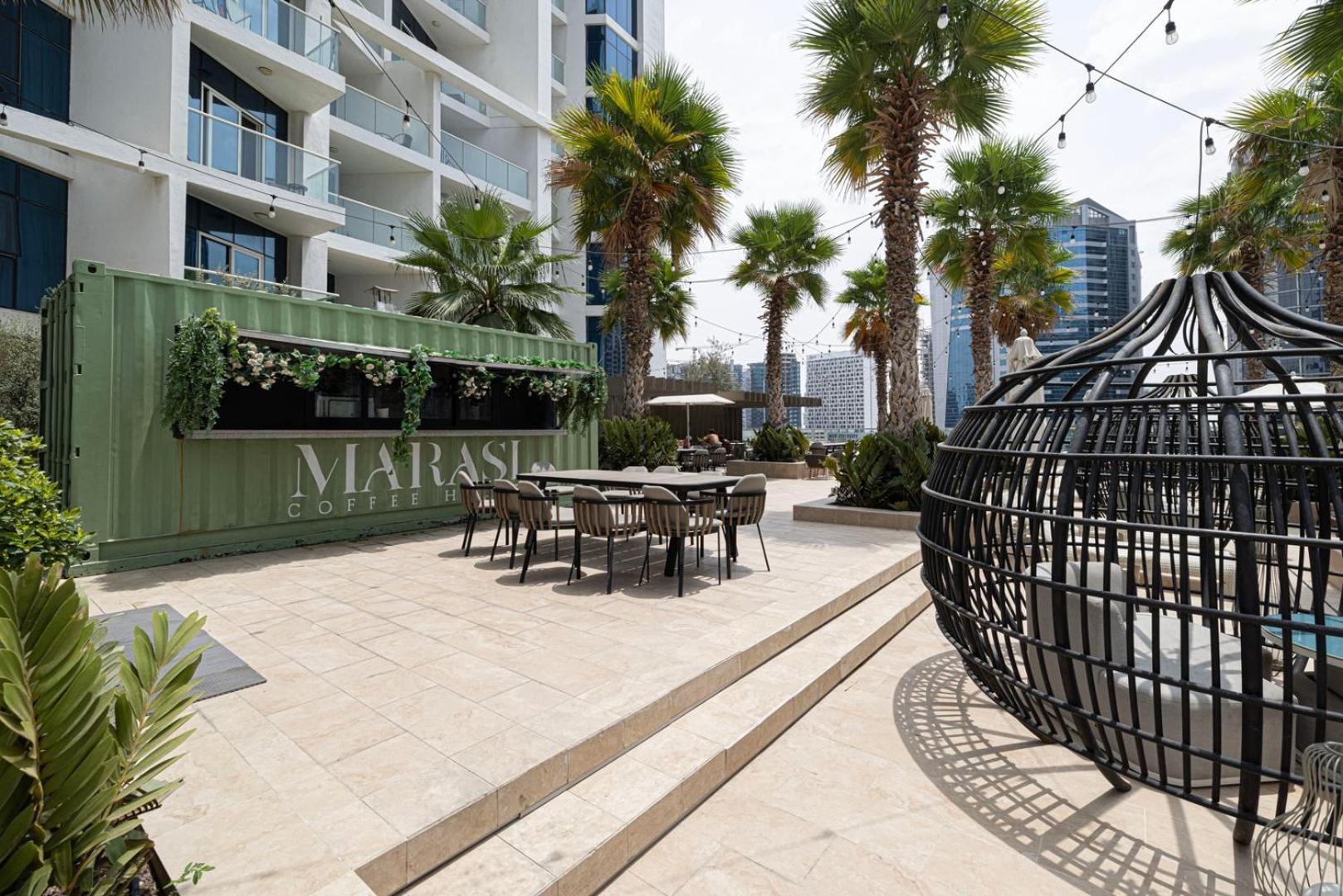 Apartment Premium 2br Aprt. With Canal View In Business Bay Dubai