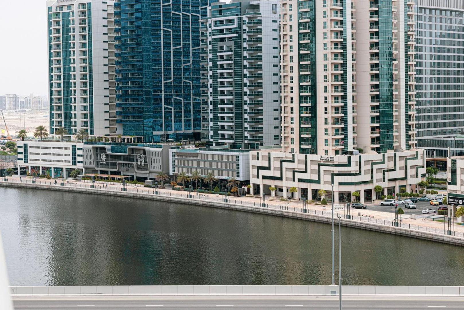 Premium 2br Aprt. With Canal View In Business Bay * Dubai